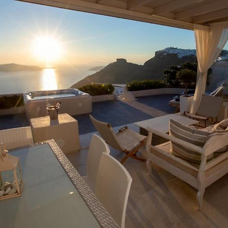 Sunset View Villa Santorini - With Outdoor Jacuzzi Firostefani Exterior photo