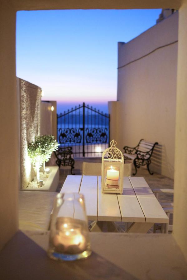 Sunset View Villa Santorini - With Outdoor Jacuzzi Firostefani Exterior photo