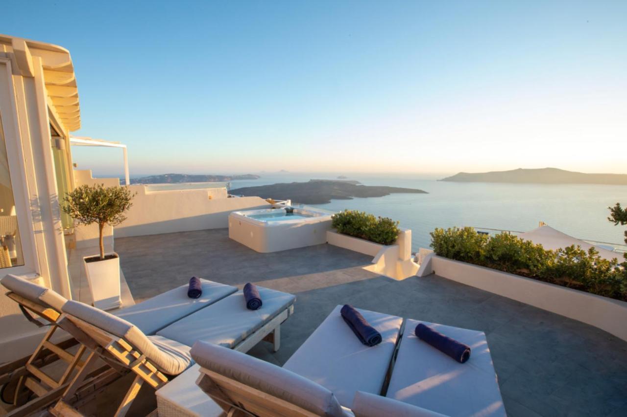 Sunset View Villa Santorini - With Outdoor Jacuzzi Firostefani Exterior photo